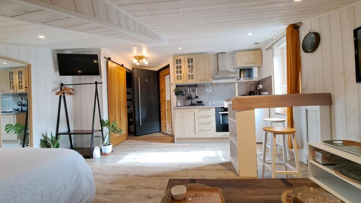 Studio-Centre Ville Châteaubriant Room photo